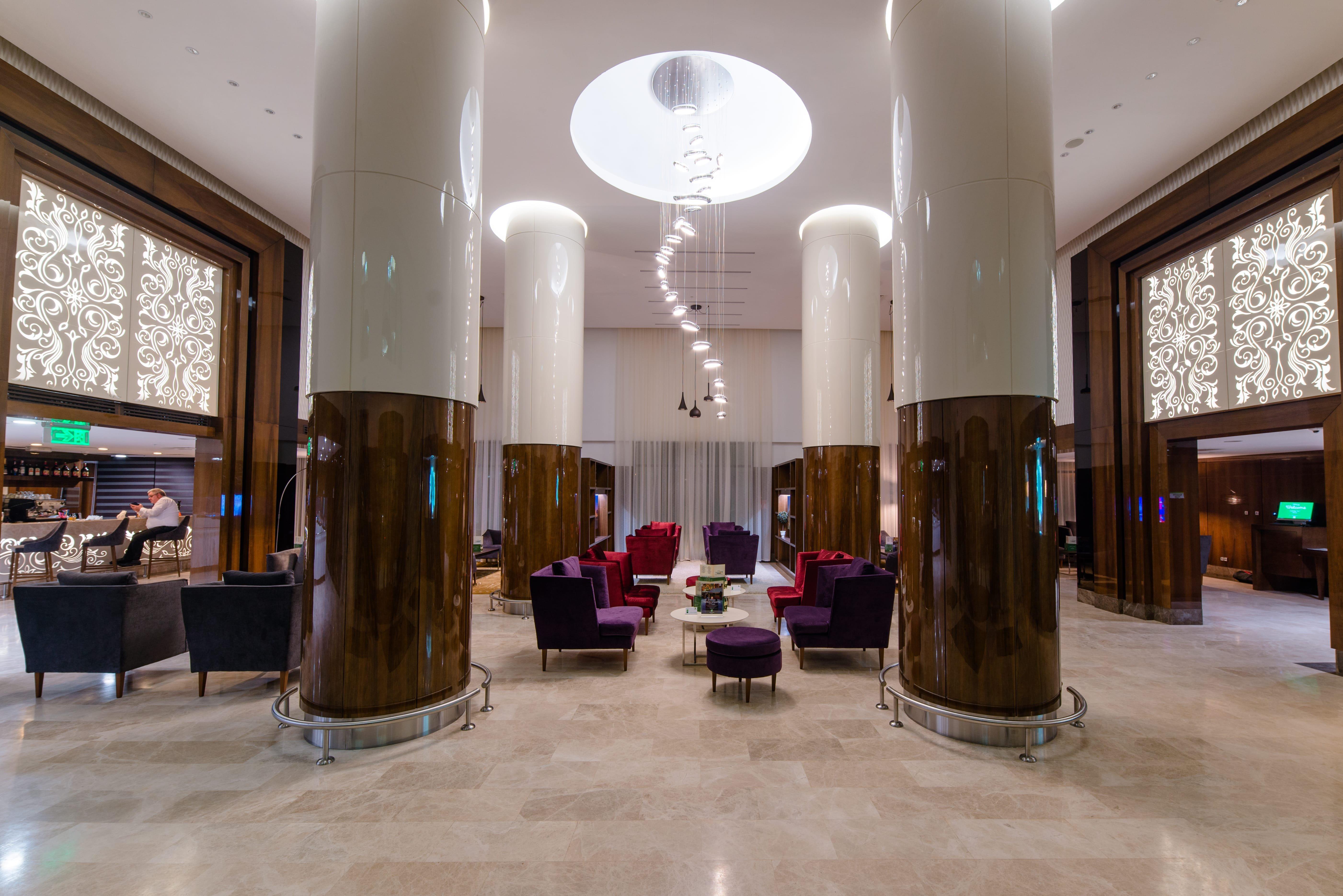 Holiday Inn Aktau By Ihg Екстериор снимка